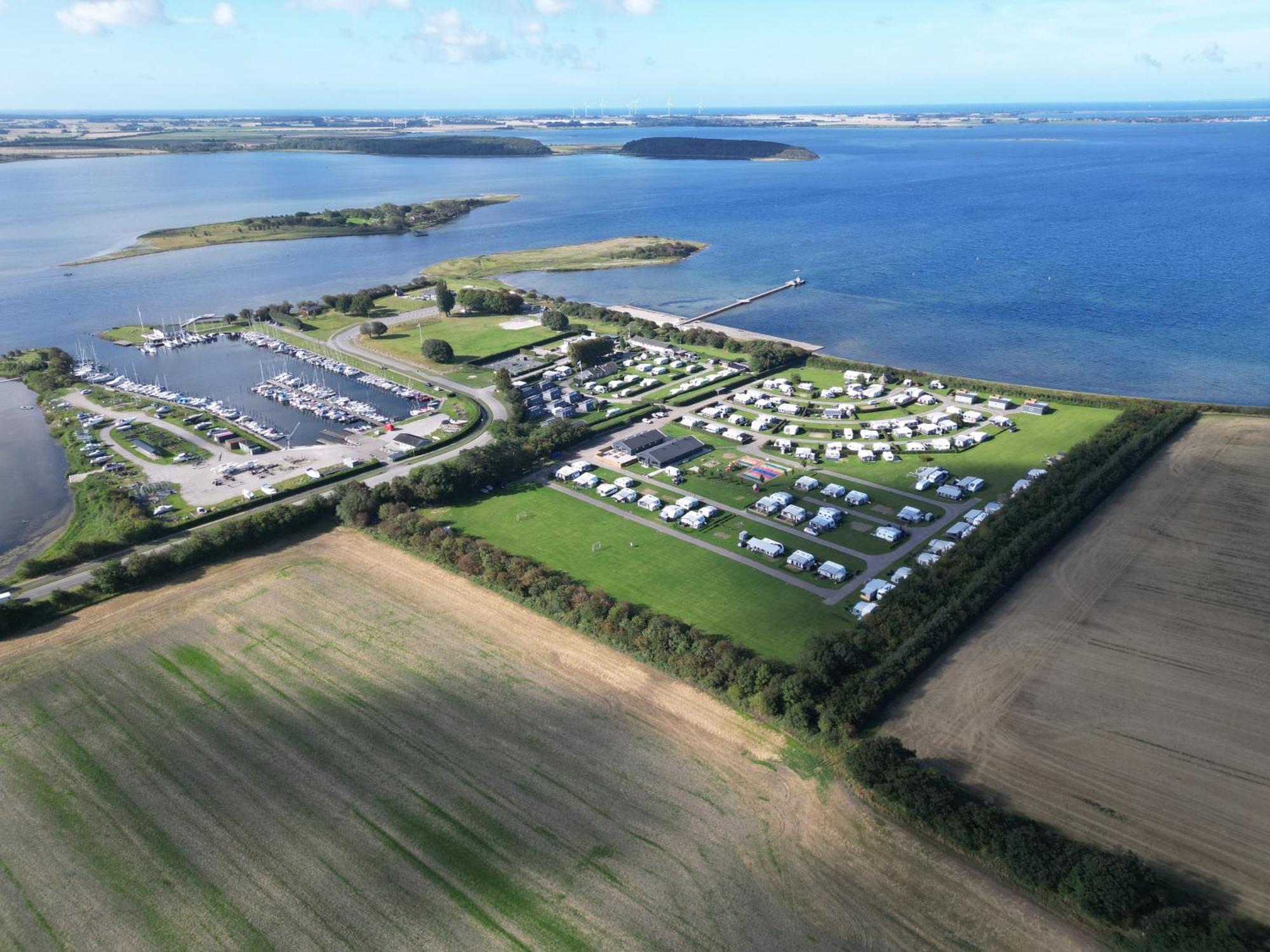 Nakskov Fjord Camping & Cottages מראה חיצוני תמונה