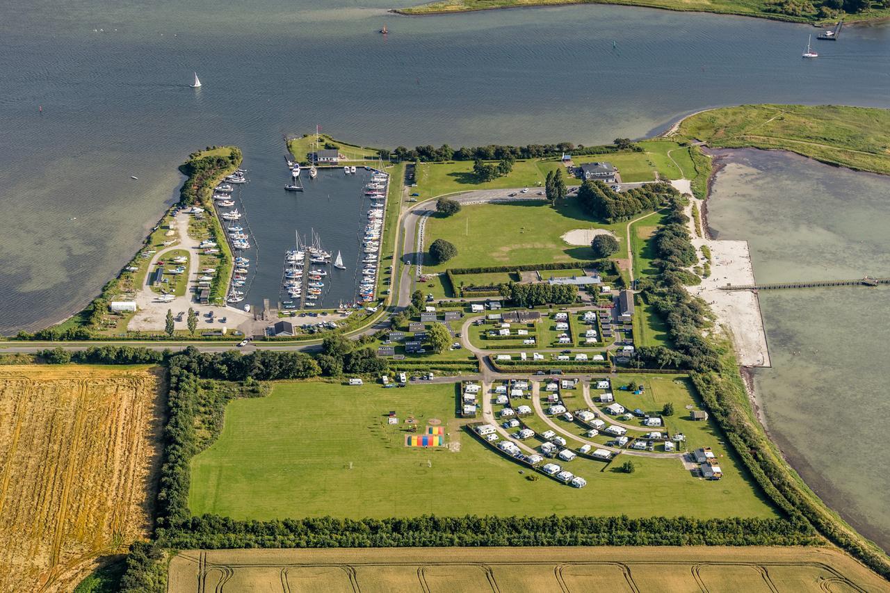 Nakskov Fjord Camping & Cottages מראה חיצוני תמונה